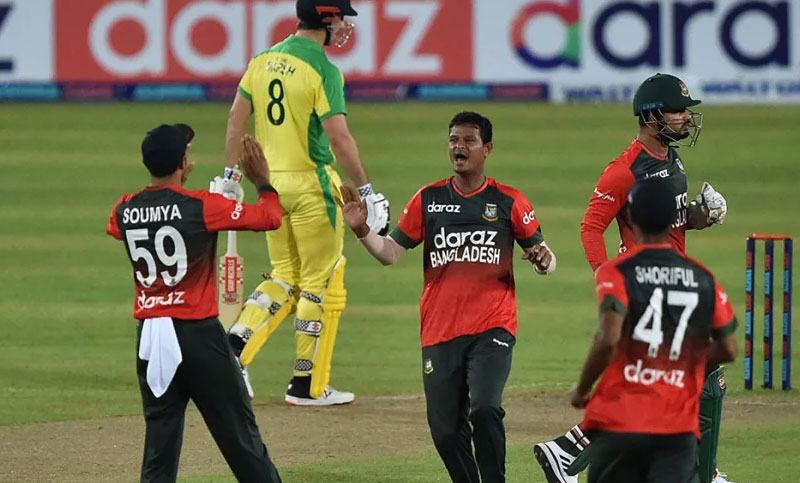 টি-টোয়েন্টিতে প্রথমবার অস্ট্রেলিয়া বধ