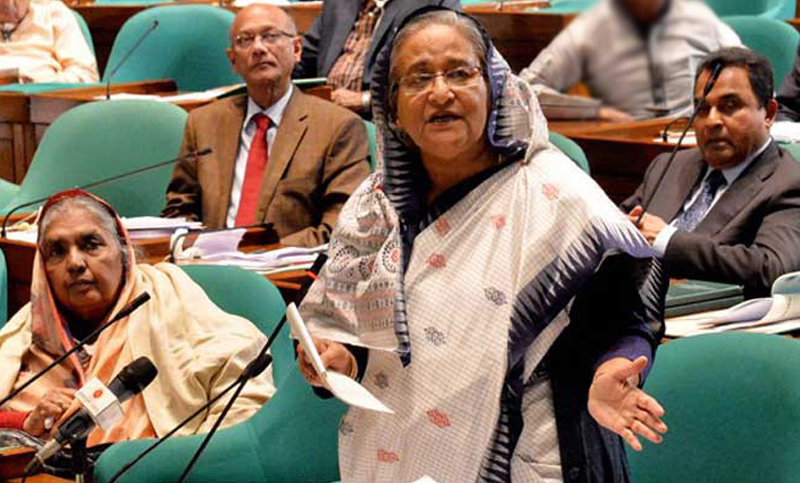 দ্রুত স্কুল-কলেজ খুলে দেওয়ার নির্দেশ দিয়েছেন প্রধানমন্ত্রী