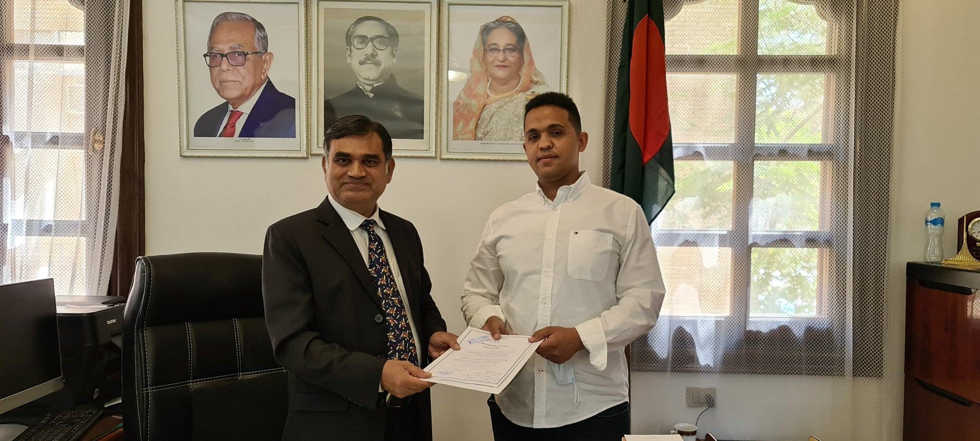 মিসরে বাংলাদেশি প্রবাসীদের নিজস্ব কবরস্থান ক্রয় করে দিলেন এক দানবীর